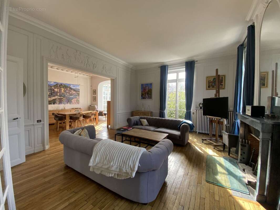 Maison 315 m² à Evreux  - photo 9