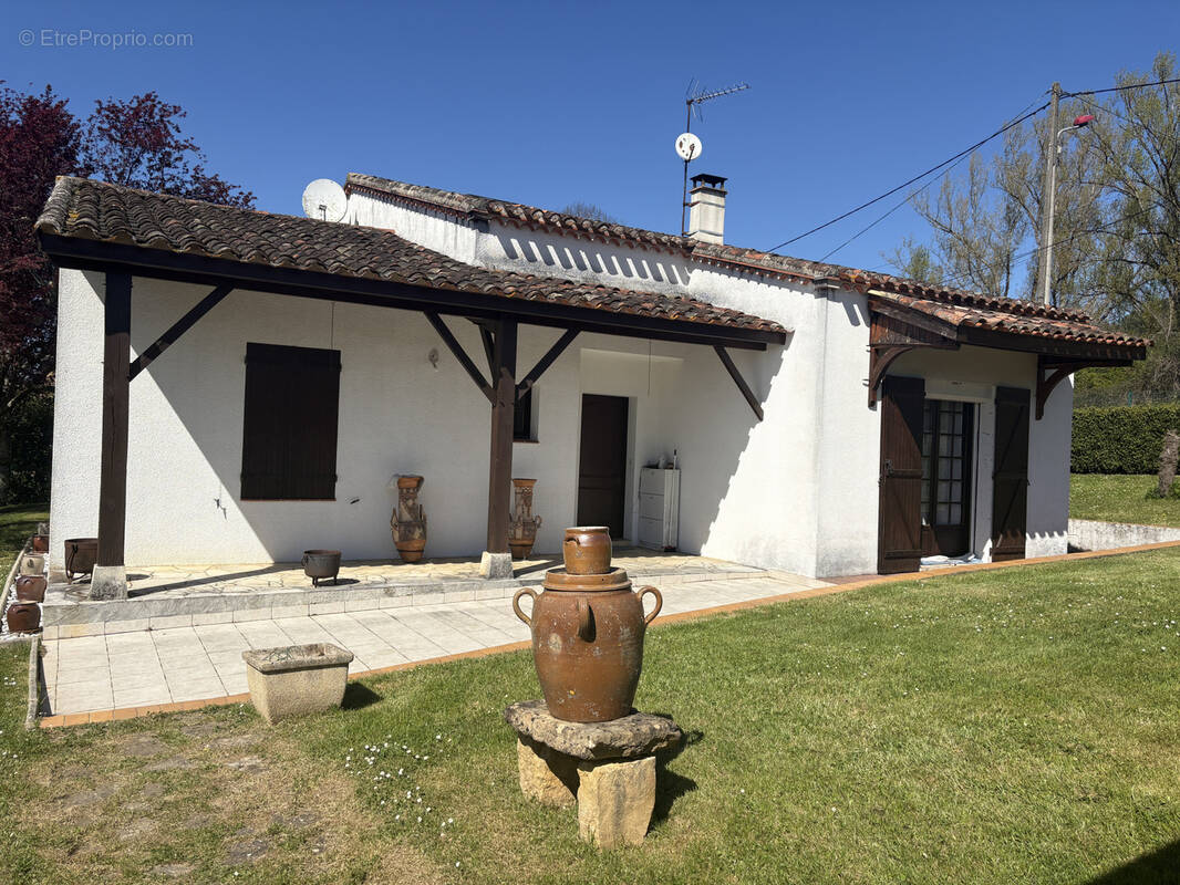 Maison à FUMEL