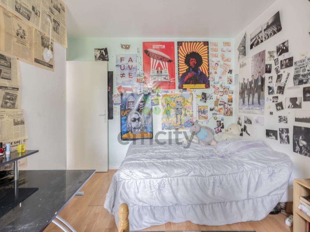 Appartement à COMBS-LA-VILLE