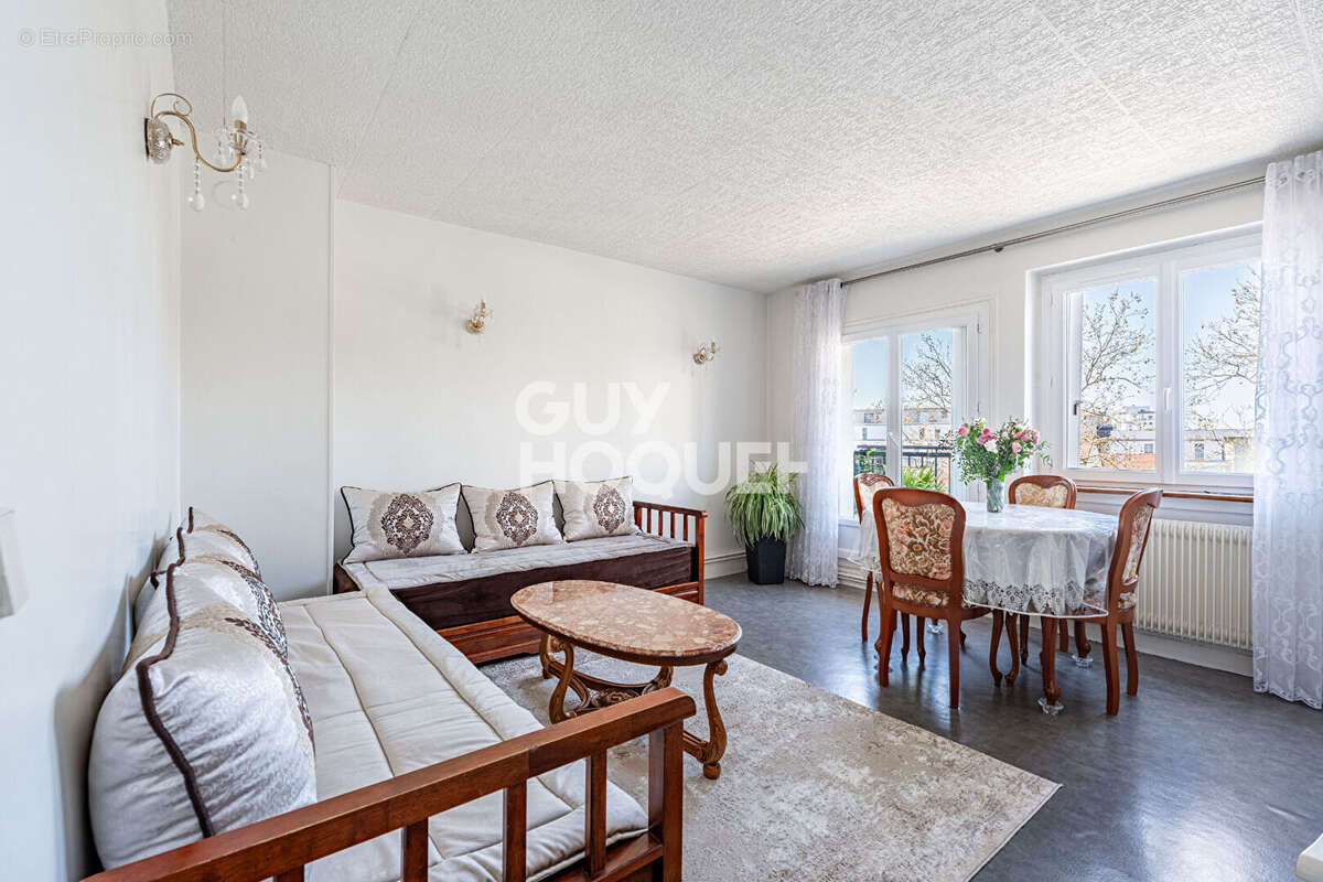Appartement à ASNIERES-SUR-SEINE