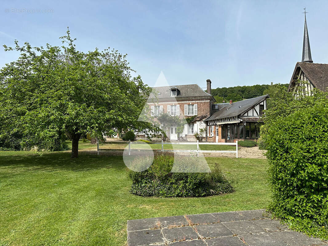 Maison à HONDOUVILLE