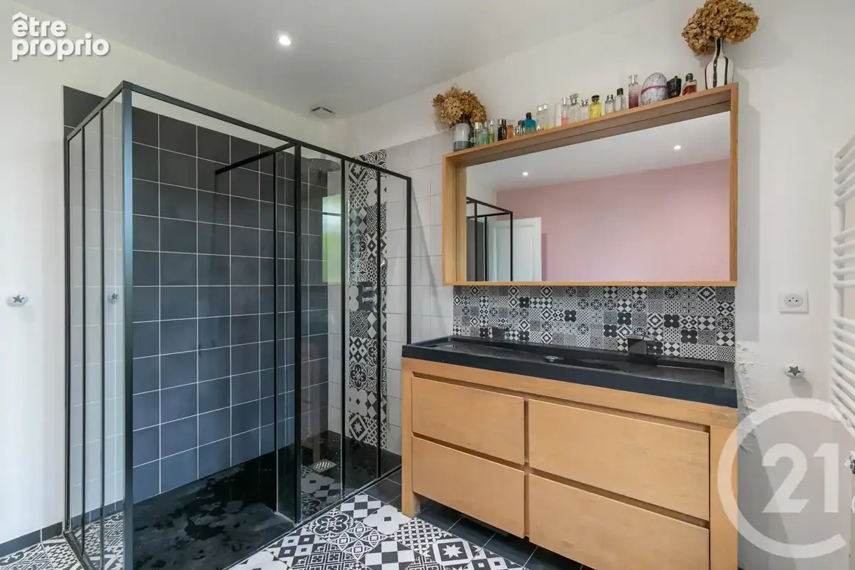 Maison 114 m² à Saint-Maur-Des-Fosses  - photo 20