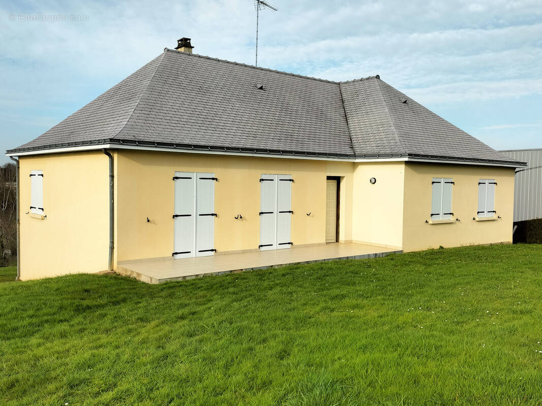 Maison à SAINT-BERTHEVIN