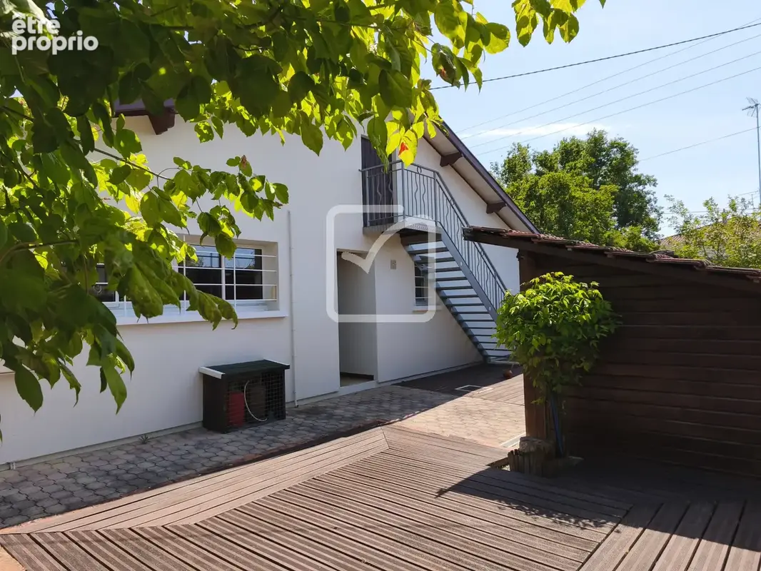 BISCARROSSE CENTRE-VILLE   Maison de plain-pied avec jardin, proche commerces et plages océanes - photo 8