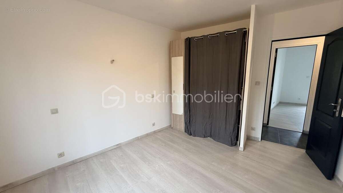 Appartement à THEZAN-LES-BEZIERS