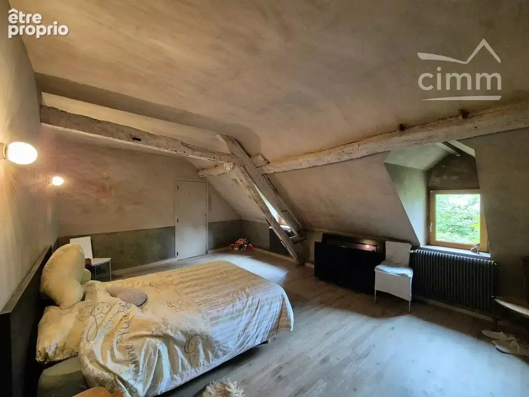 À vendre – Spacieuse maison de ville à Morée (41), à 15 minutes de Vendôme - photo 10