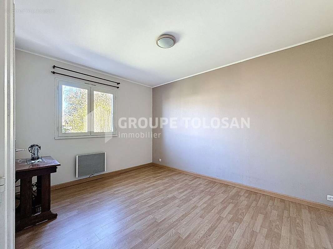 Maison à SAINT-ORENS-DE-GAMEVILLE