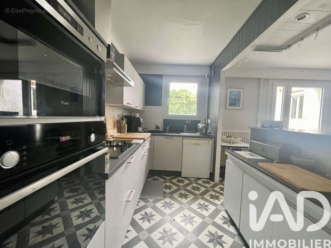Maison 225 m² à Capdenac-Gare  - photo 4