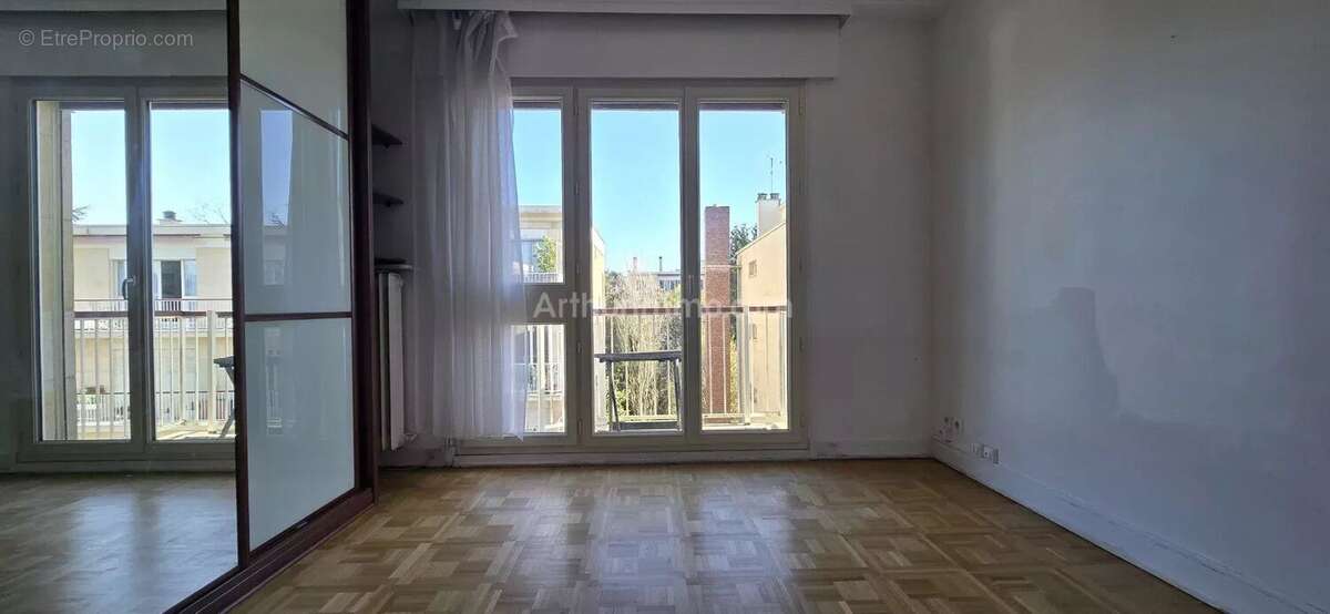 Appartement à FONTENAY-SOUS-BOIS
