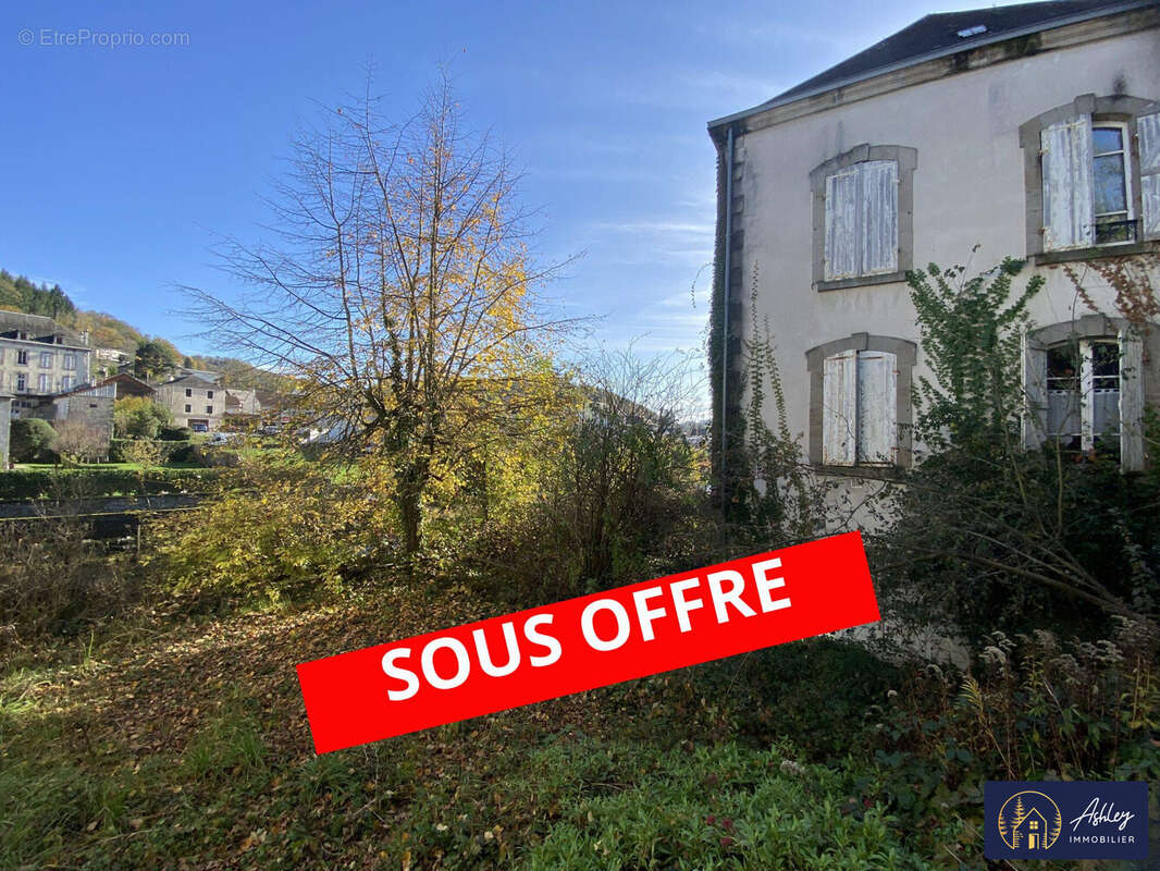 Appartement à BORT-LES-ORGUES