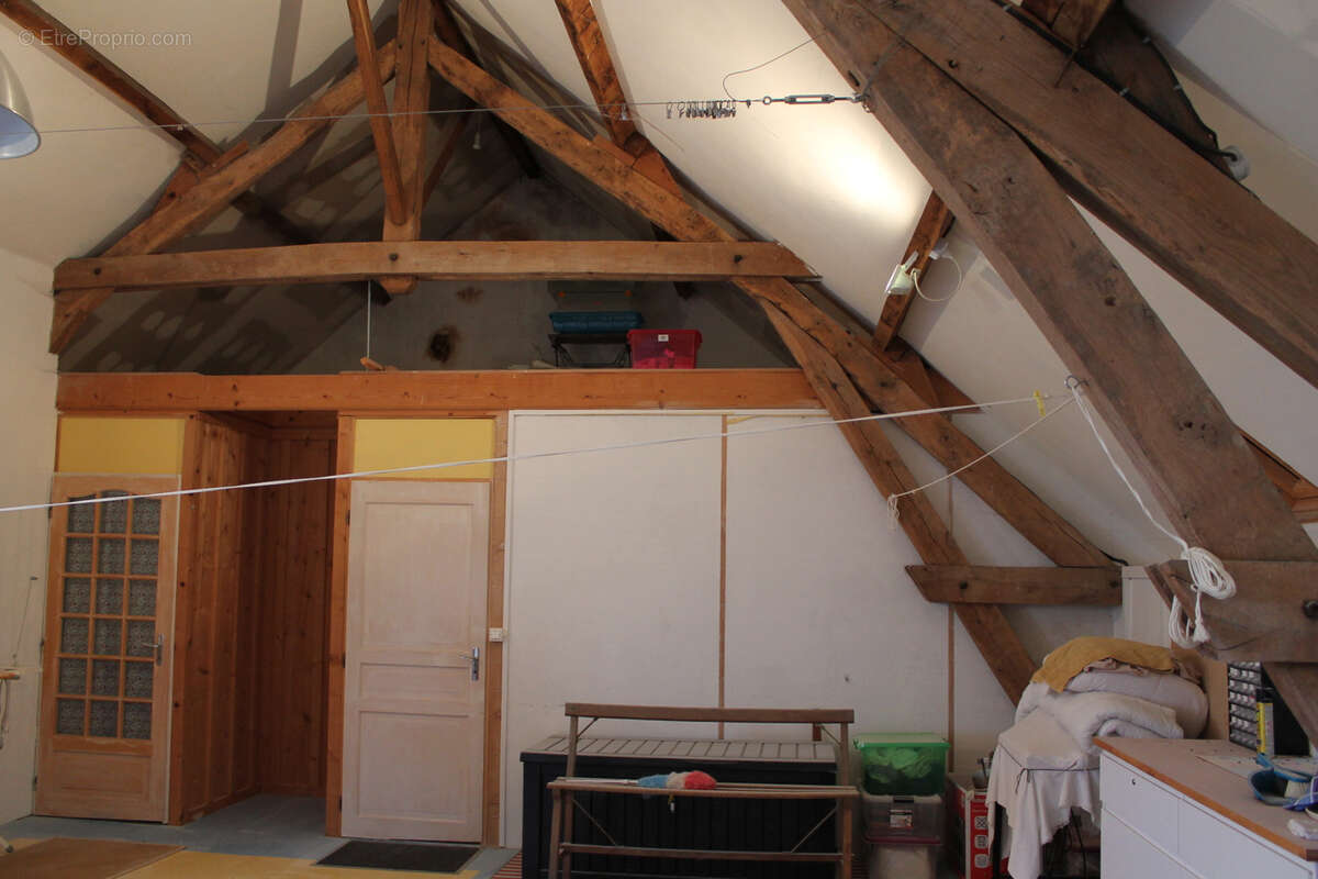 Maison à SAINT-JEANVRIN