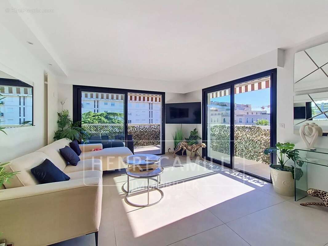 Appartement à CANNES