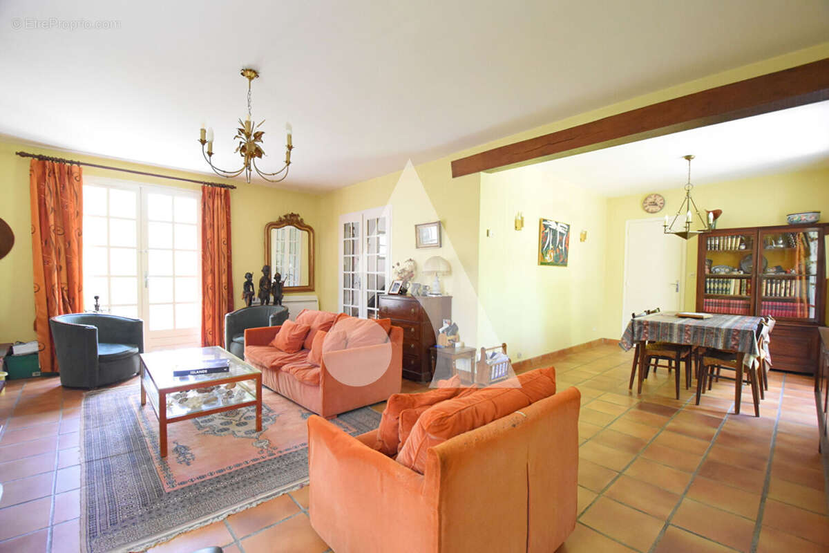 Maison à GOUVIEUX