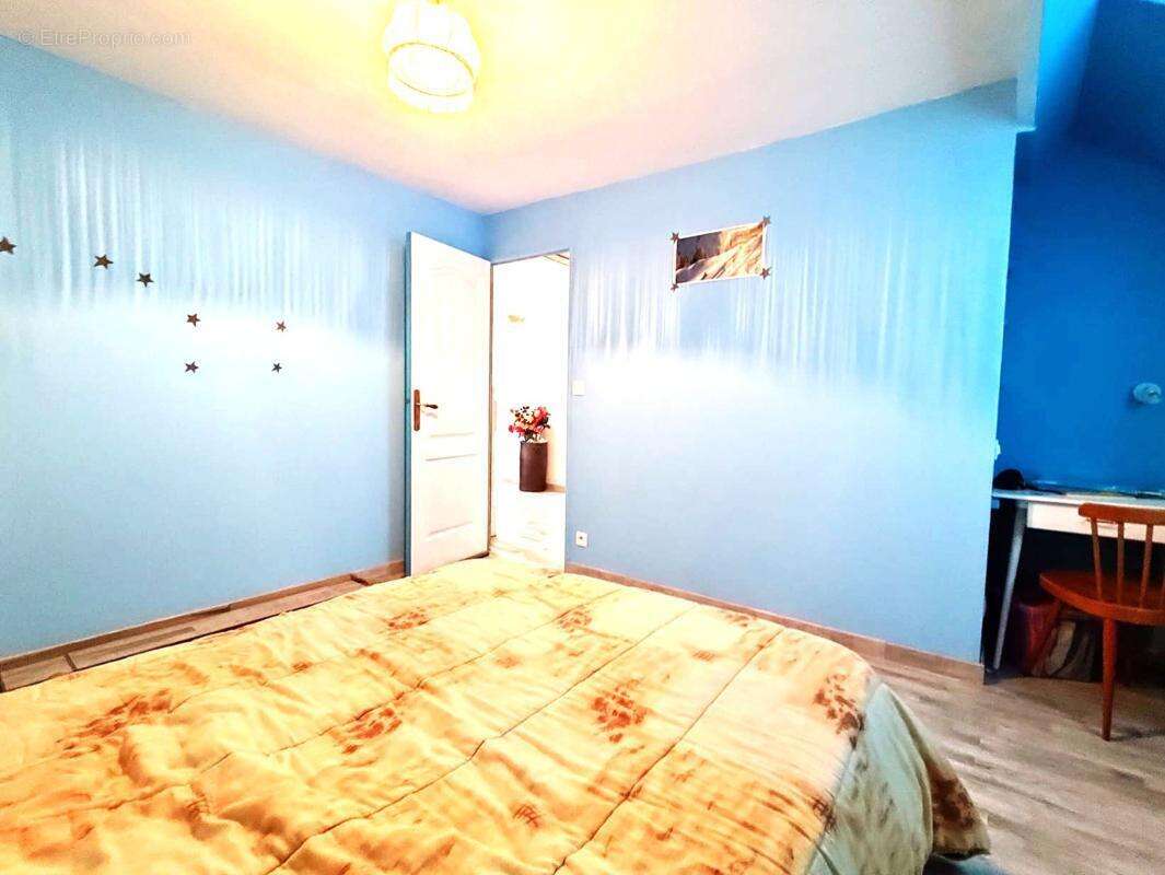 Maison à COURVILLE-SUR-EURE