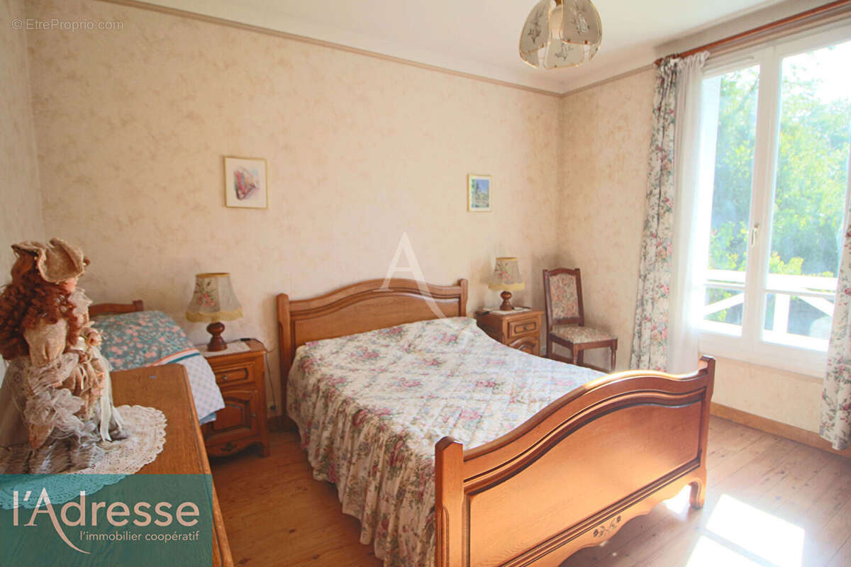 Pour les amoureux des maisons en meulière entièrement individuelles ! - photo 14
