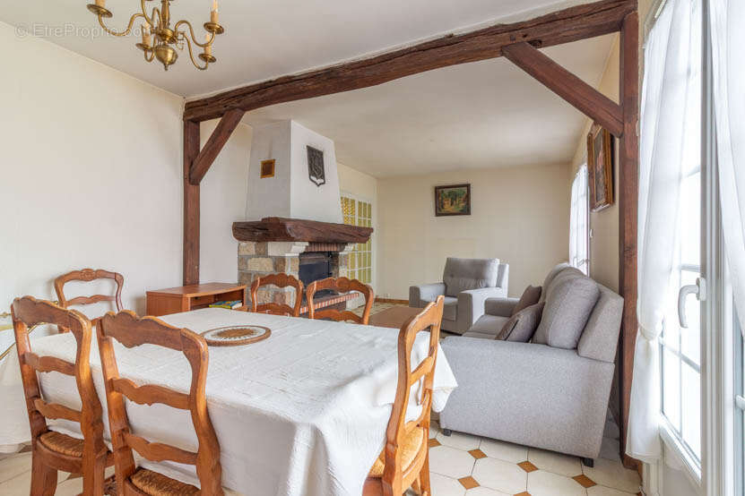 Maison à NOUAN-LE-FUZELIER