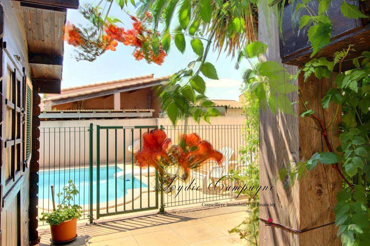 Maison à LEZIGNAN-CORBIERES