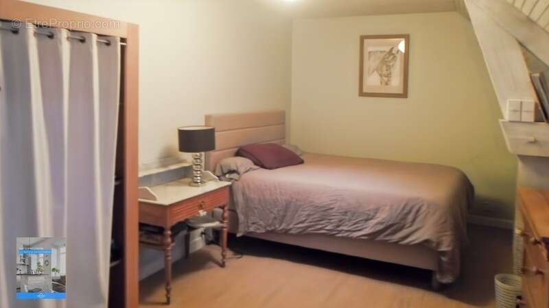 Maison à LA CHAPELLE-BICHE