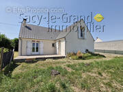 Maison à ERQUERY