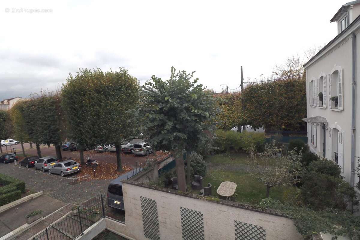 Appartement à LE CHESNAY