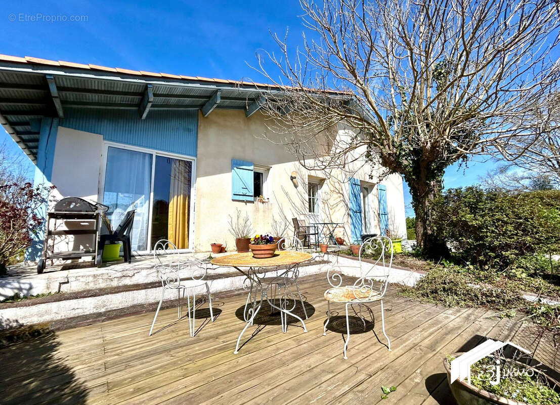 Maison à BEAUMONT-SUR-LEZE