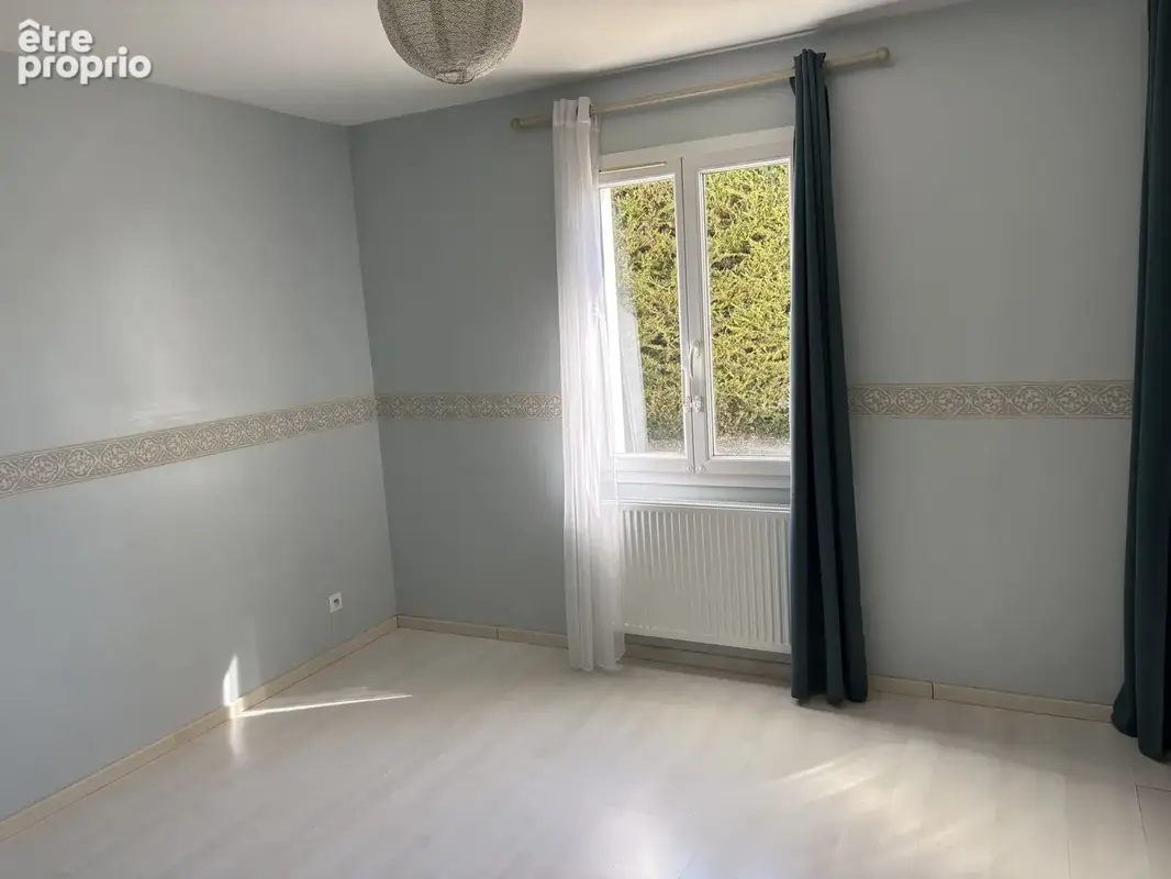 Sur les hauteurs d'antoigne beau plain pied de 87 m2 - photo 6