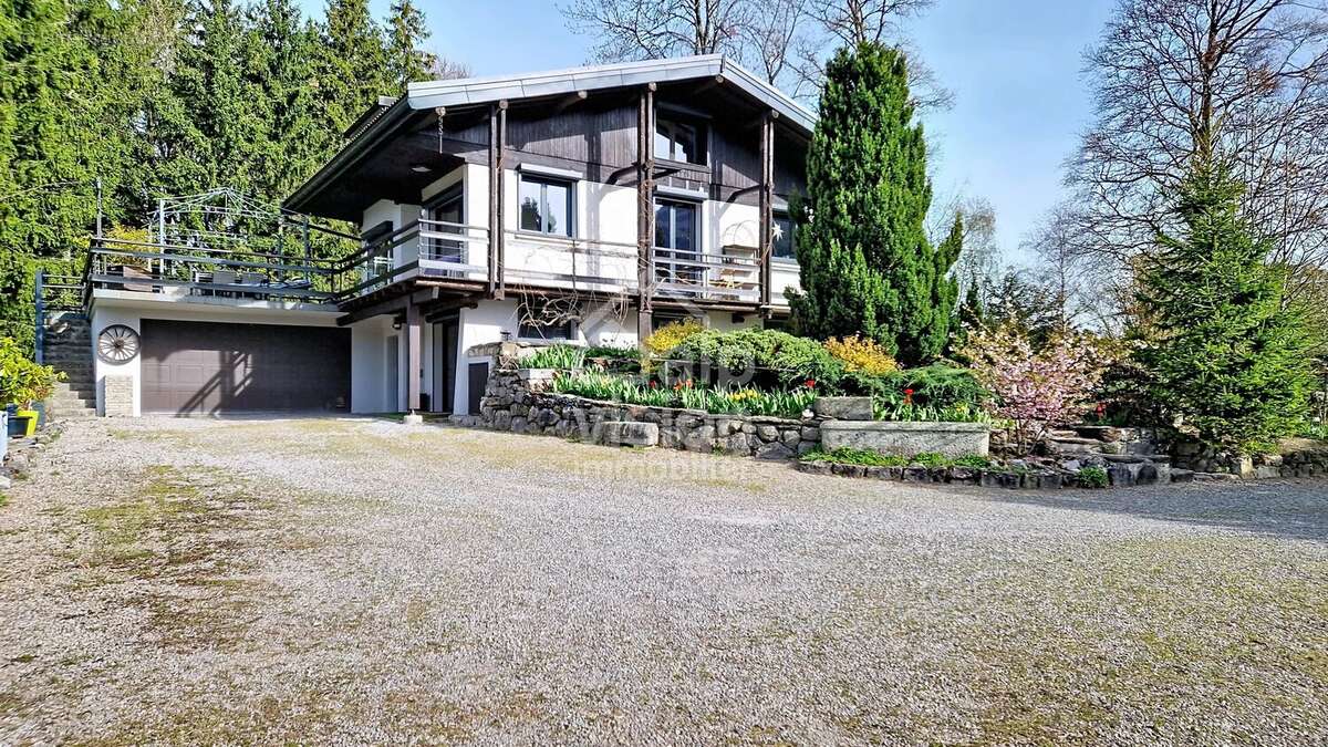Maison à CHEVENOZ