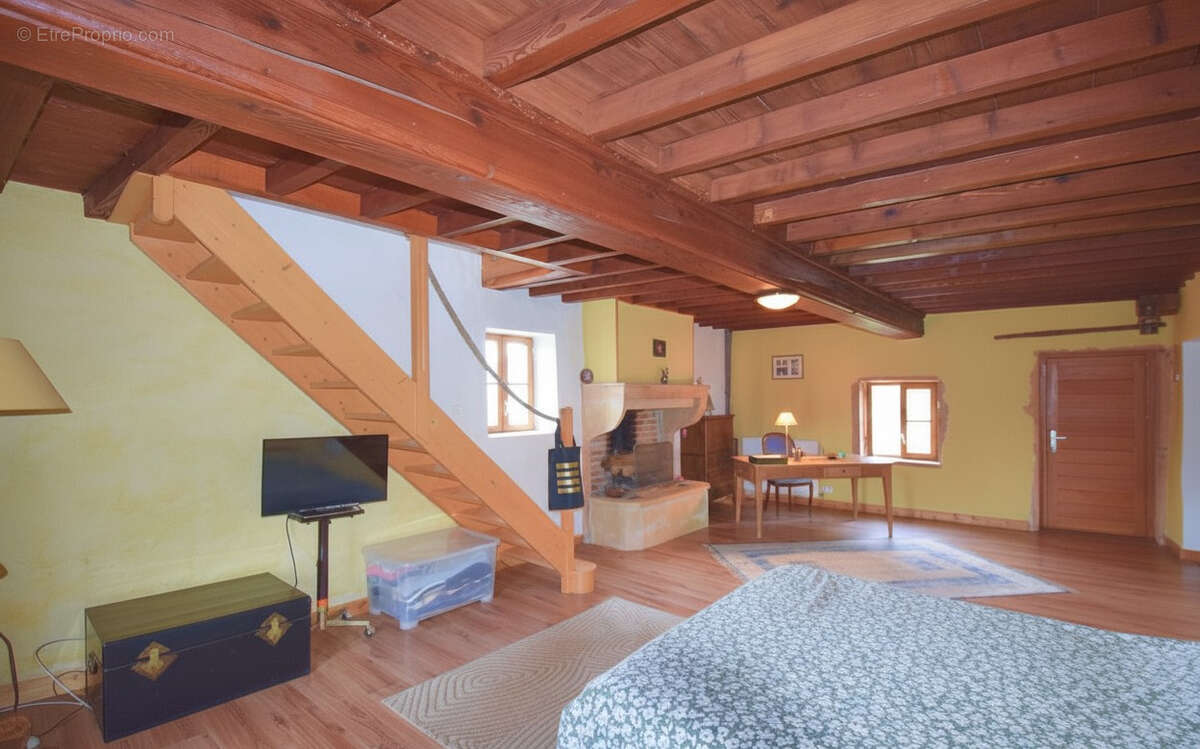 Maison à MARCILLY-D'AZERGUES