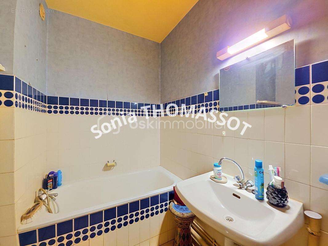Studio à rénover – spécial investisseur - photo 3