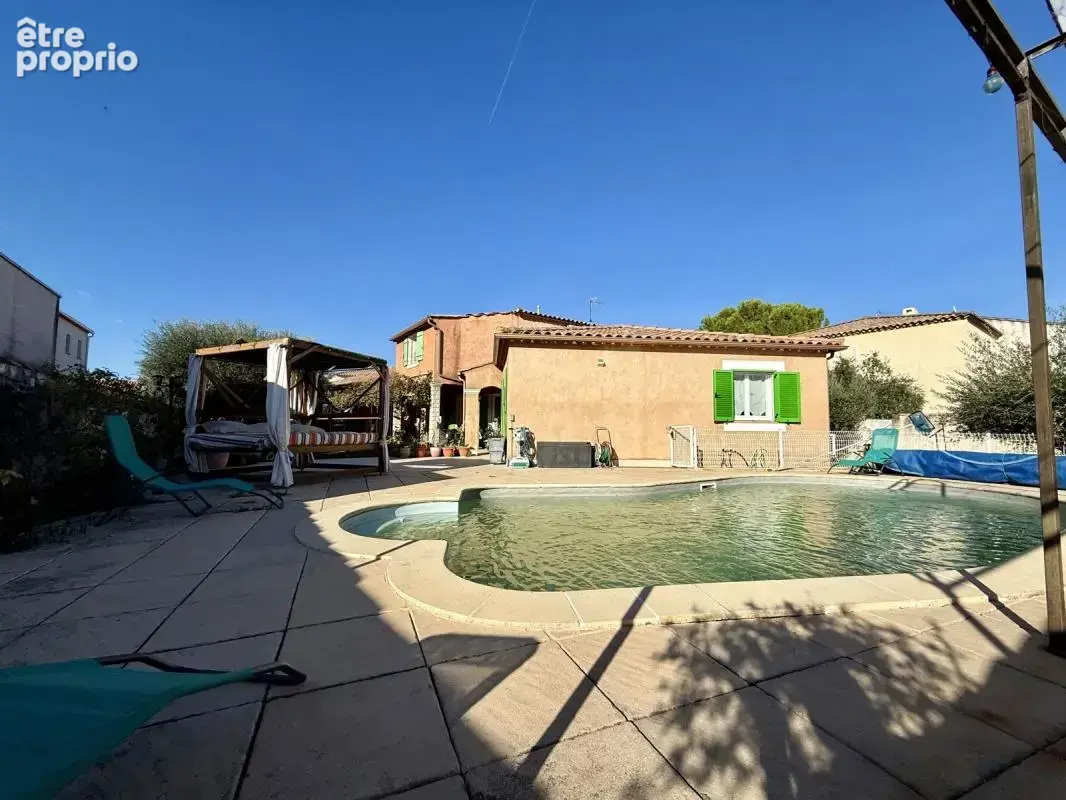 Villa familiale de 170 m2 sur 1000 m2 de terrain avec 5 chambres piscine et garage - photo 10