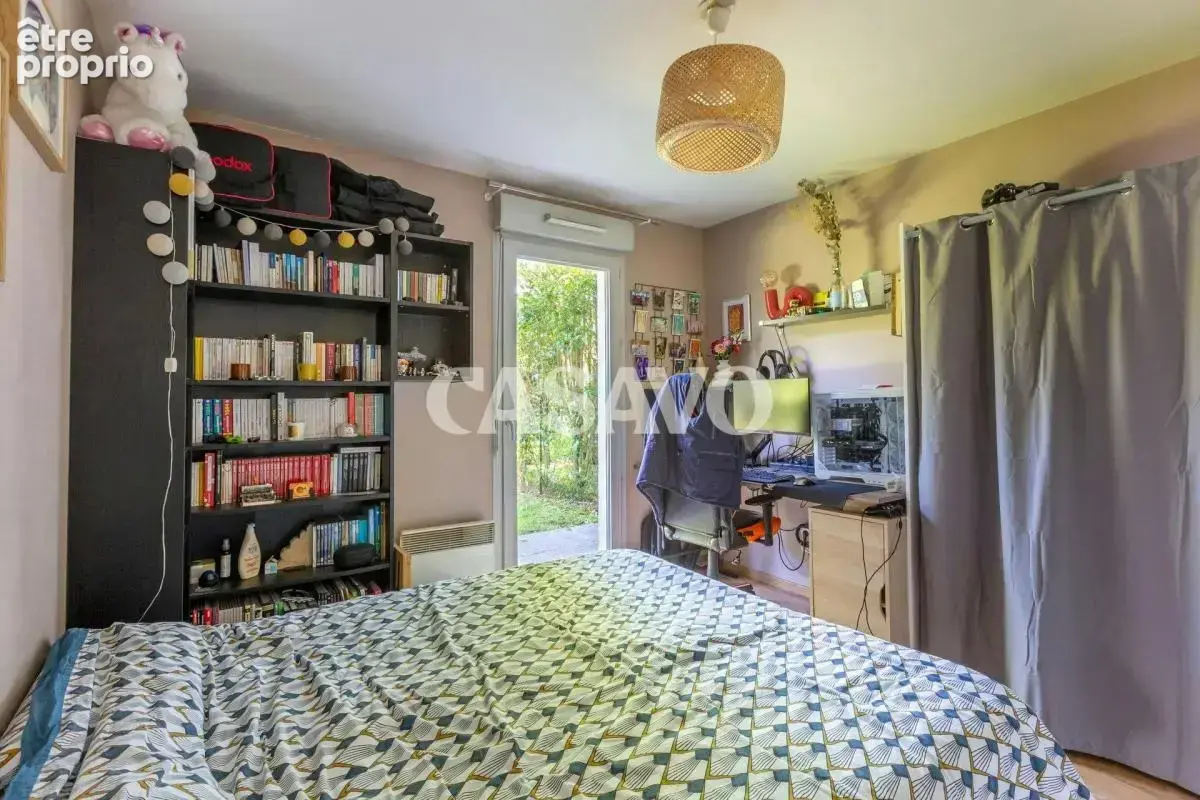 Vente Appartement 2 pièces de 42m² - 69150 Décines-Charpieu - photo 7