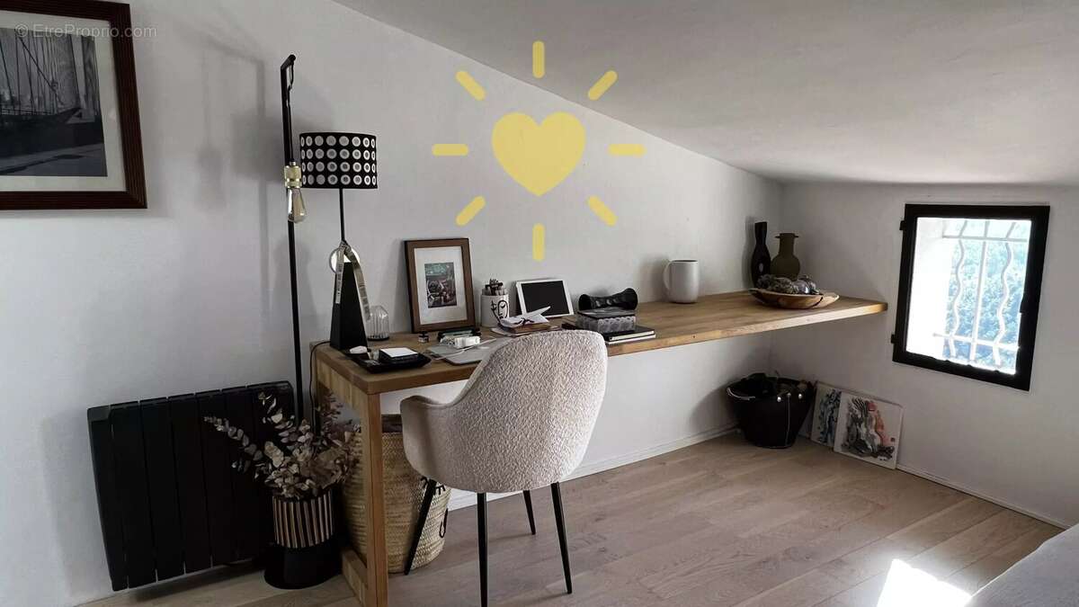 Appartement à CLAVIERS