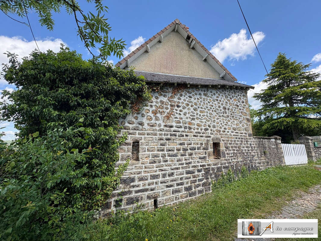 Maison 98 m² à Chateau-Sur-Cher  - photo 5