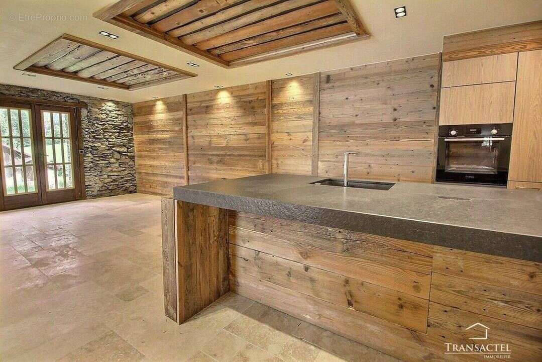 Appartement à LES CONTAMINES-MONTJOIE