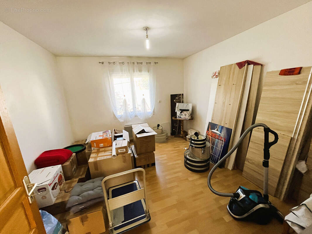 Maison à VILLEMANDEUR