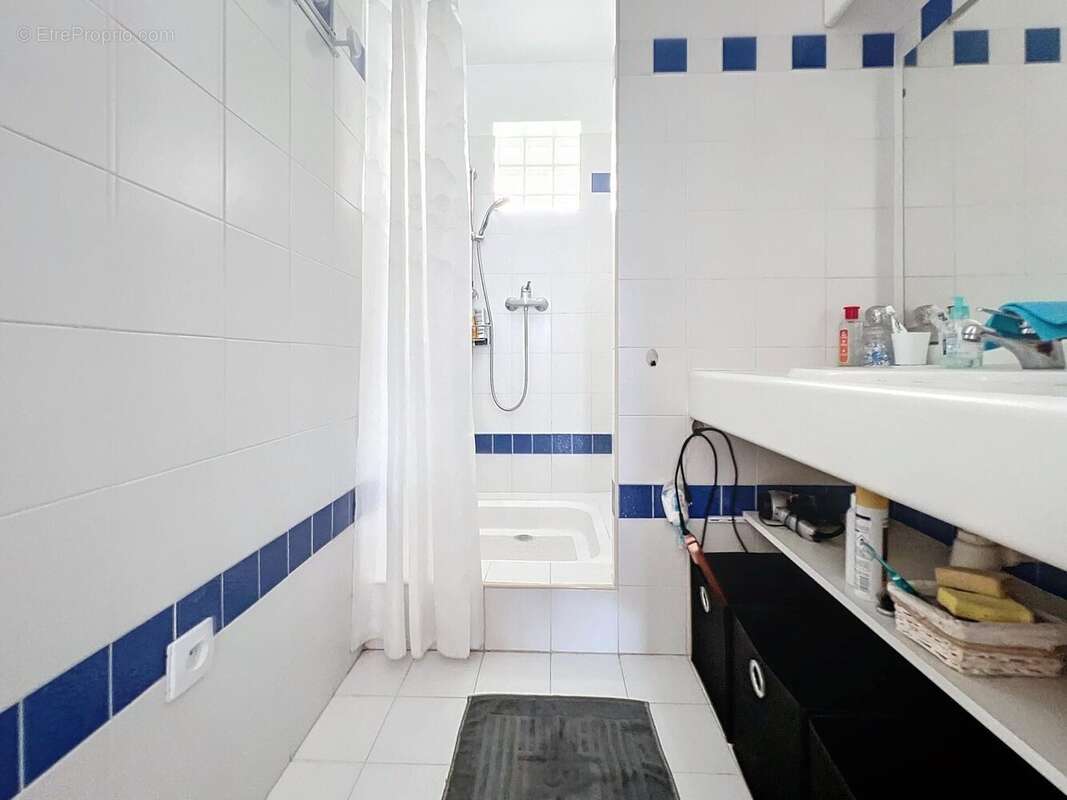 Photo 5 - Appartement à FREJUS