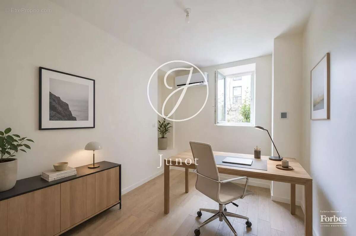 Appartement à SAINT-CLOUD