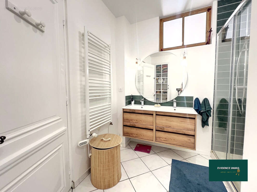 Appartement à BOURGOIN-JALLIEU