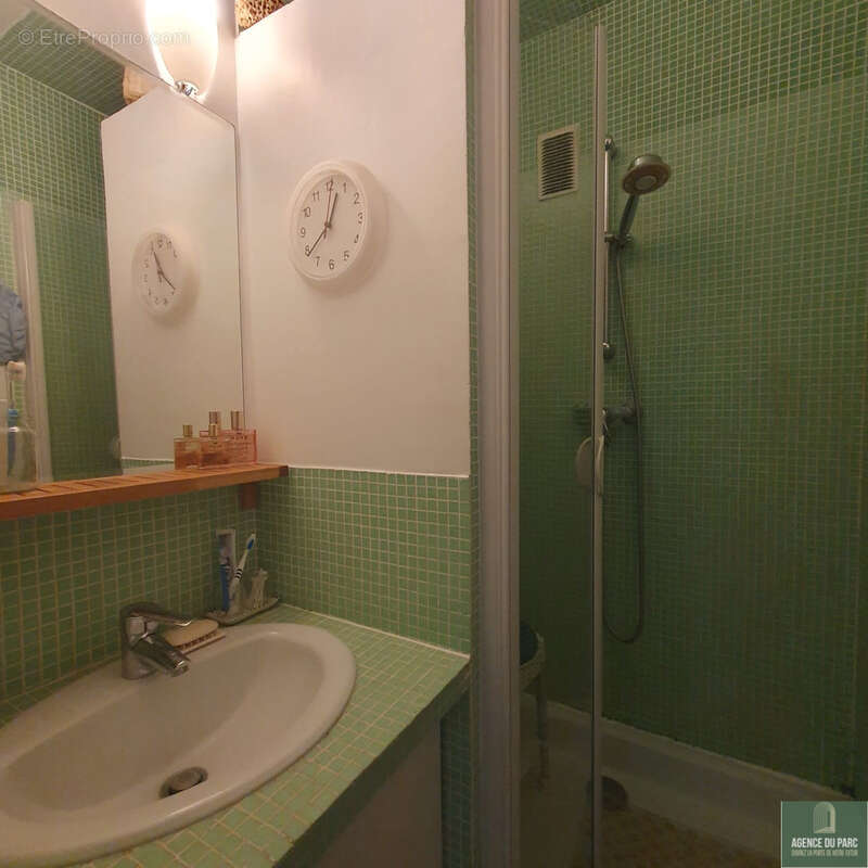 Appartement à VILLE-D'AVRAY