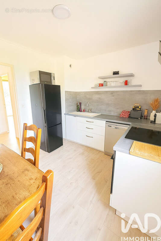 Photo 6 - Appartement à ROQUEBRUNE-SUR-ARGENS