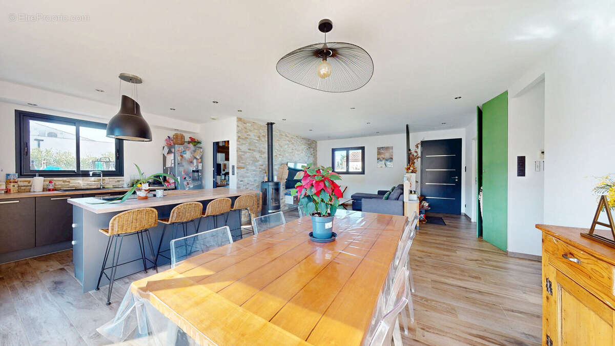 Maison à LA DIGNE-D&#039;AVAL