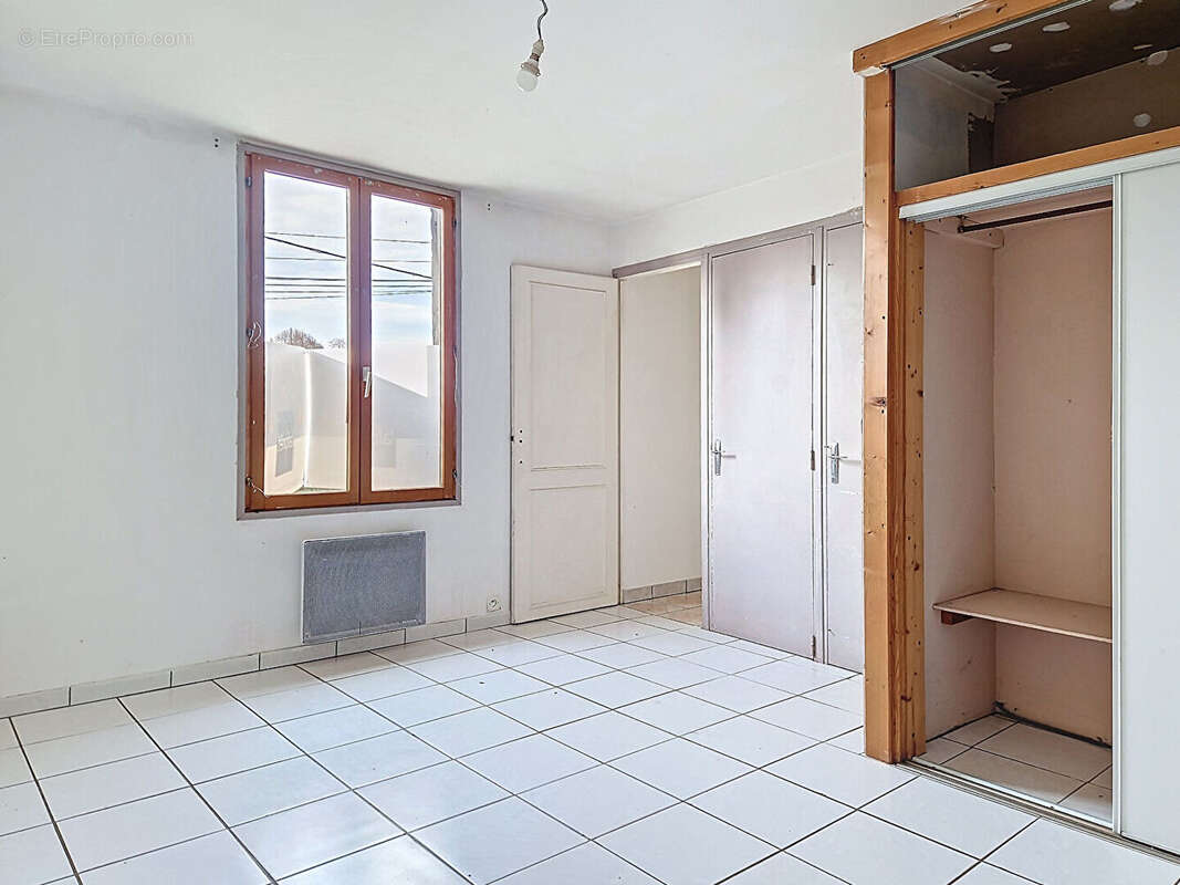 Maison à SAINT-GEORGES-DU-VIEVRE