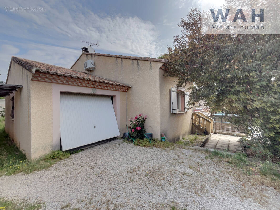 Maison à AIGUES-VIVES