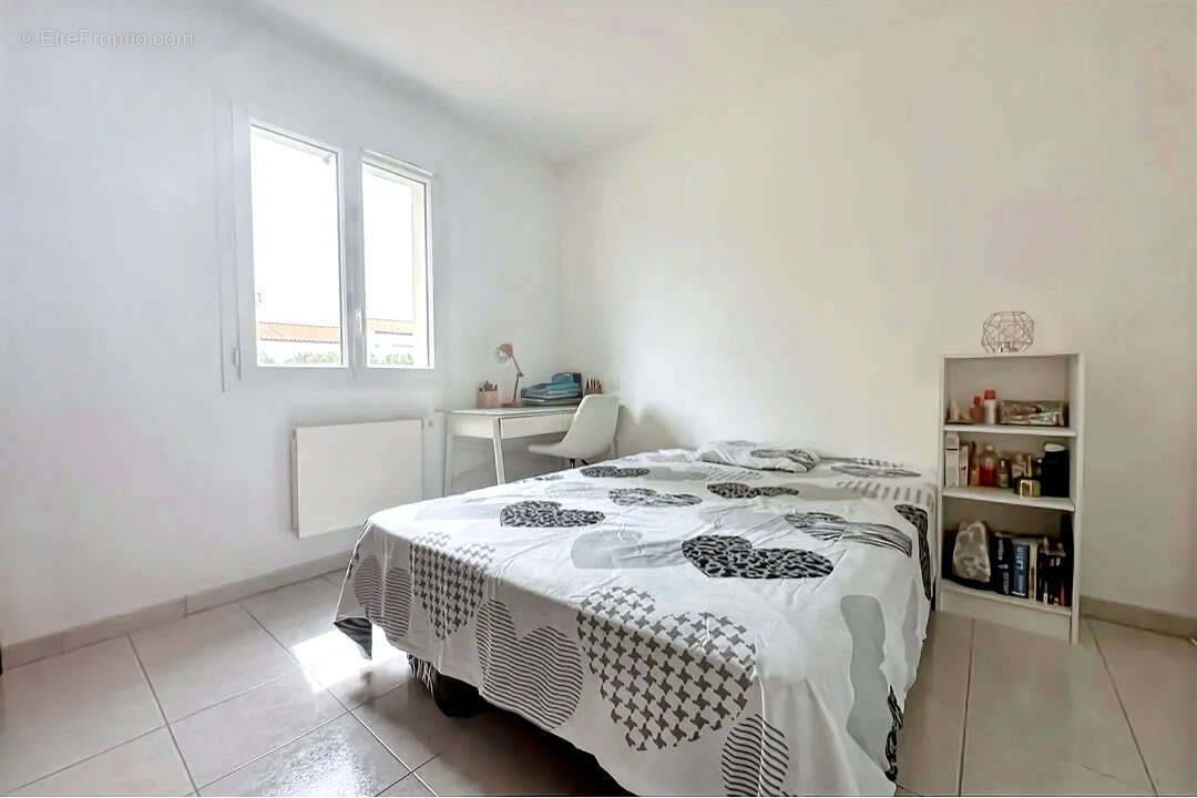 Maison à SAINTE-SOULLE