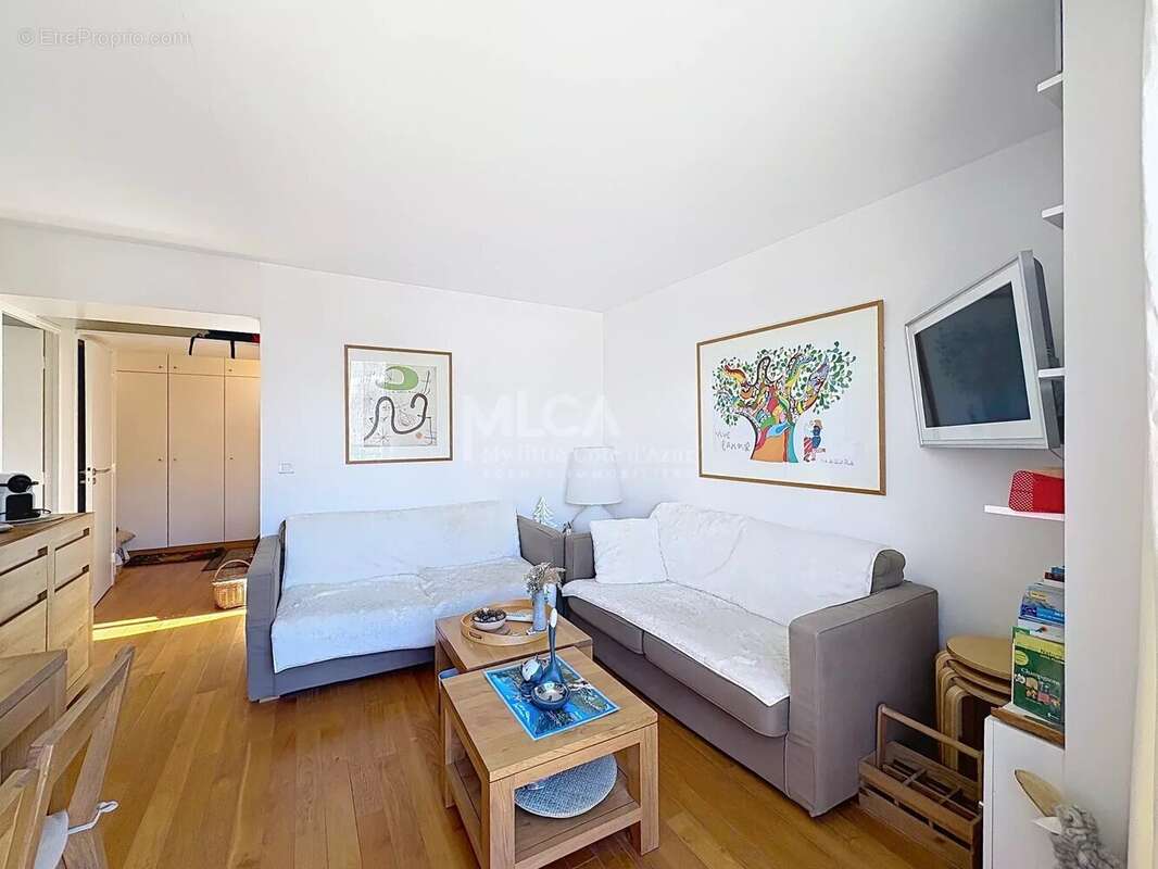 Appartement à SAINT-ETIENNE-DE-TINEE