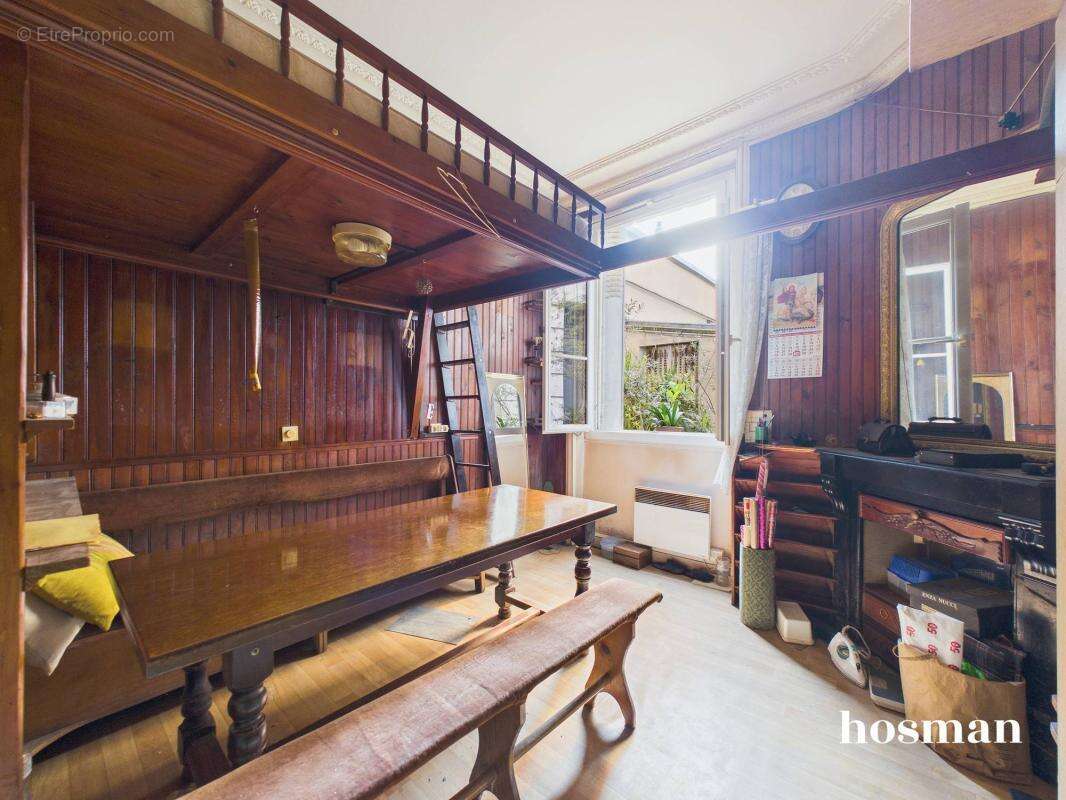 Appartement à PARIS-18E