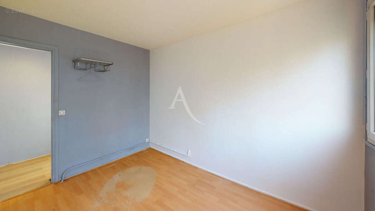 Appartement à VILLIERS-SUR-ORGE