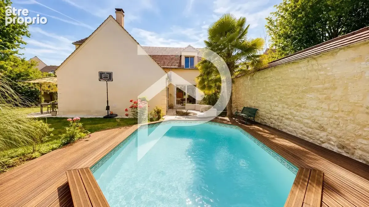Maison à MAULE