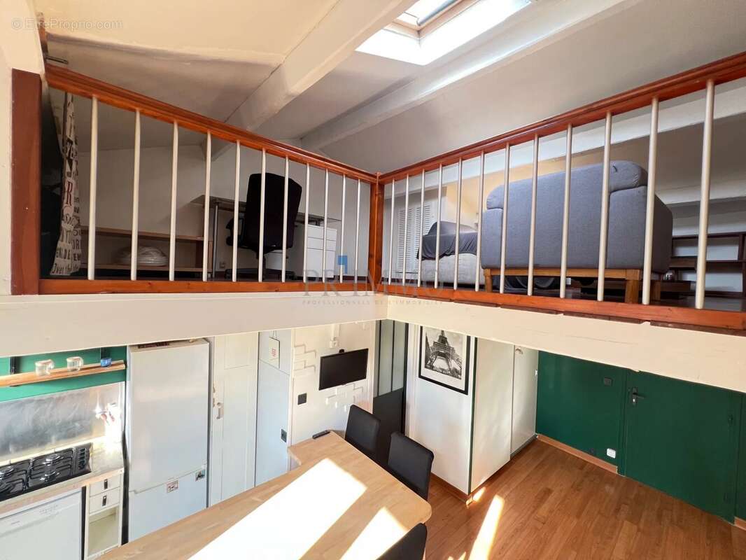 Appartement à FREJUS