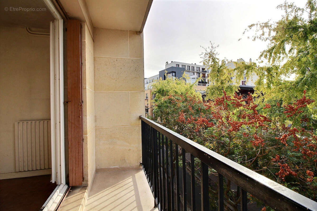 Appartement à PARIS-20E